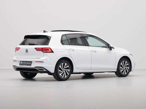 Volkswagen Golf 1.4 eHybrid Style DSG 150 kW image number 3