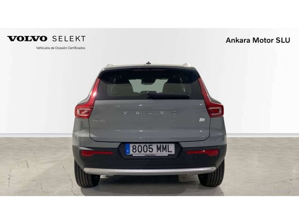 Volvo XC40 Recharge T4 155 kW image number 3