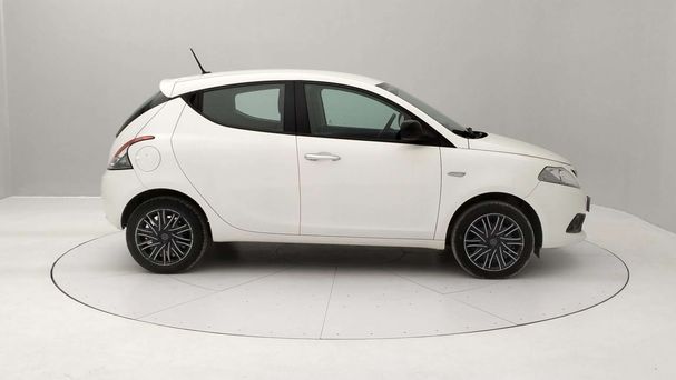 Lancia Ypsilon 51 kW image number 6