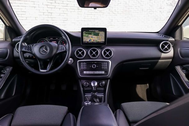 Mercedes-Benz A 160 75 kW image number 4