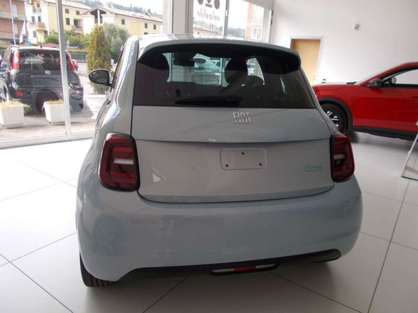 Fiat 500 e 70 kW image number 15