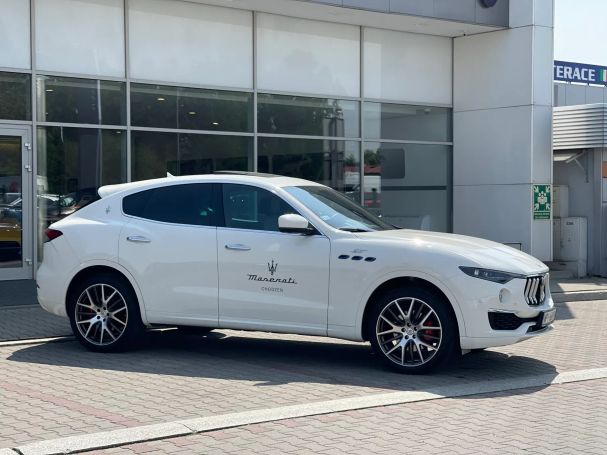 Maserati Levante GT 243 kW image number 6