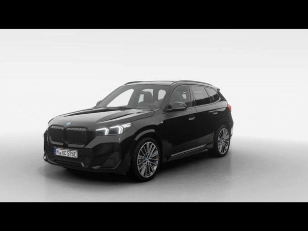 BMW iX1 xDrive30 230 kW image number 8