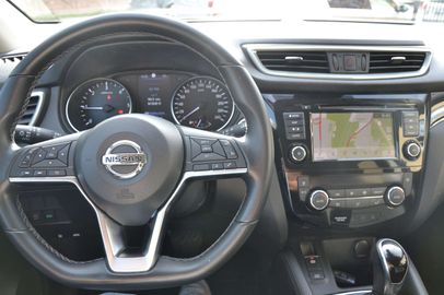 Car image 37