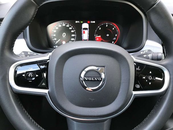 Volvo V90 D3 Momentum 110 kW image number 26