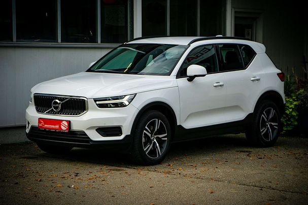 Volvo XC40 D3 AWD Geartronic 110 kW image number 3