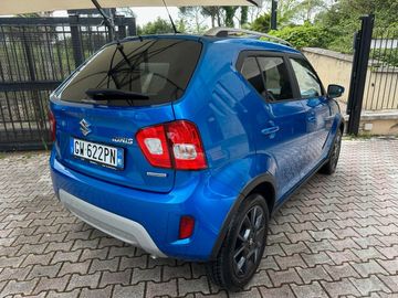 Car image 4