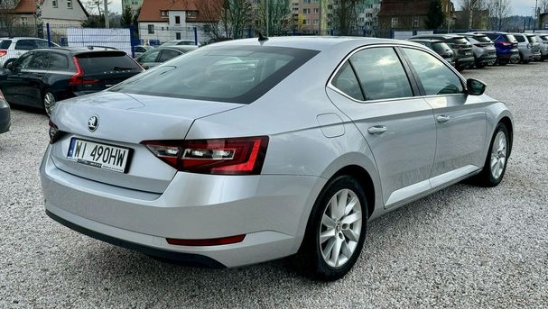 Skoda Superb 110 kW image number 4