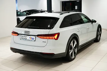 Car image 31