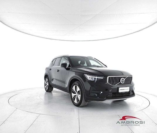 Volvo XC40 Recharge Plug-in Hybrid T4 155 kW image number 3