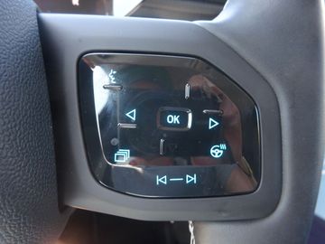 Car image 41