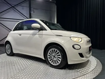 Car image 24