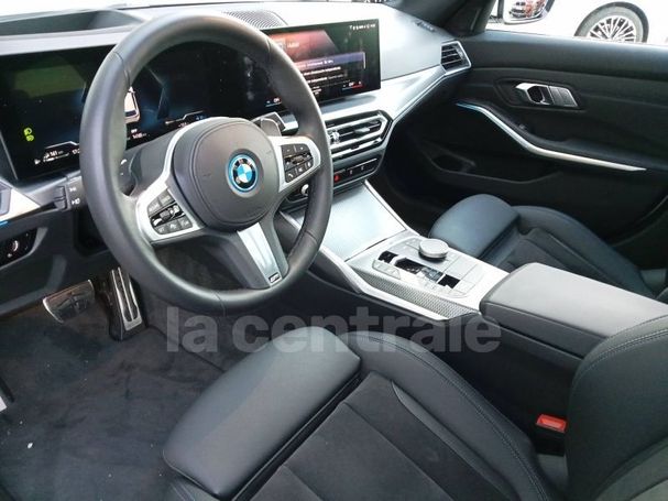 BMW 330 Touring xDrive 215 kW image number 8