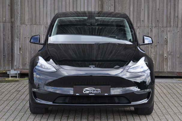 Tesla Model Y Standard Range 255 kW image number 3