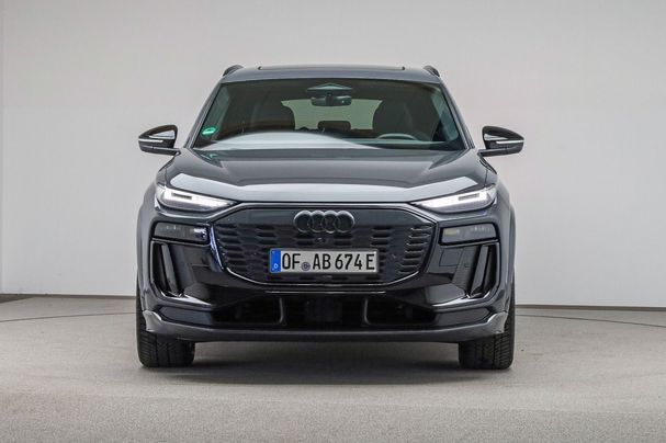 Audi Q6 quattro e-tron S-line 285 kW image number 9