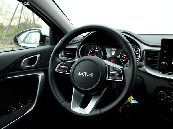 Kia Ceed 1.5 T-GDI 118 kW image number 8