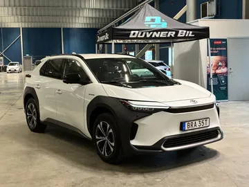Car image 2