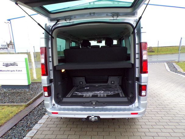 Renault Trafic Grand 170 Spaceclass EDC 125 kW image number 6