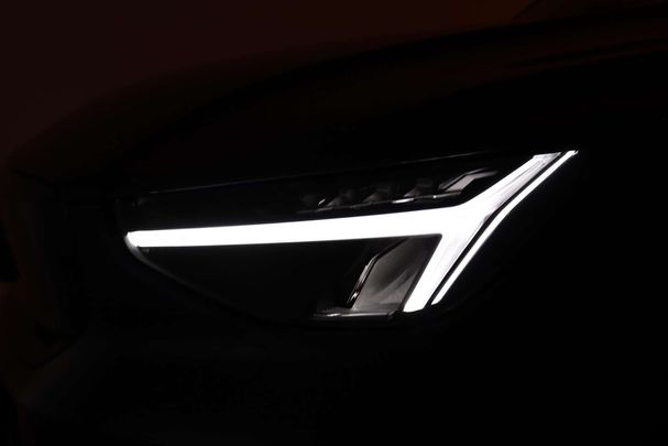 Volvo C40 Ultimate 170 kW image number 11