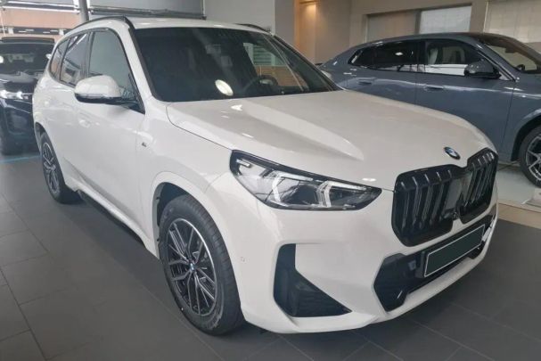 BMW X1 sDrive18i 100 kW image number 2