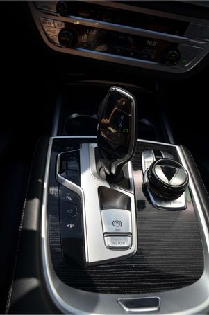 BMW 730d 196 kW image number 41