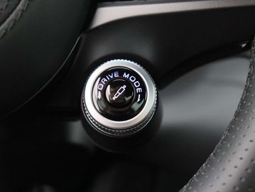 Car image 36