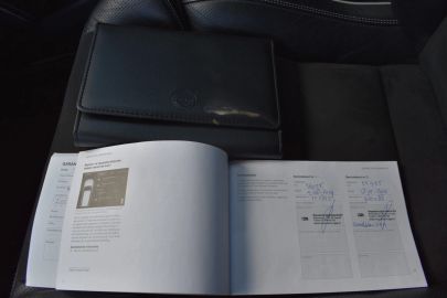 Car image 38