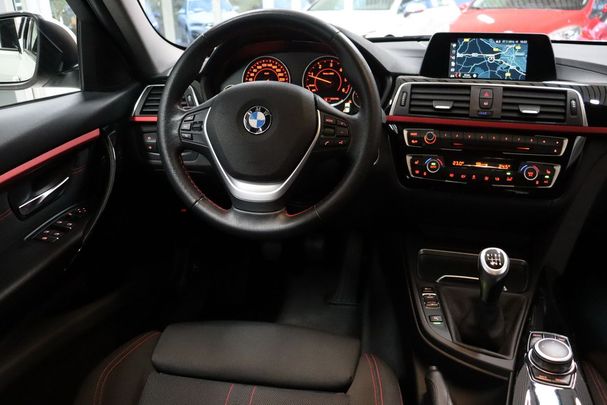 BMW 320d Touring Sport Line 120 kW image number 3