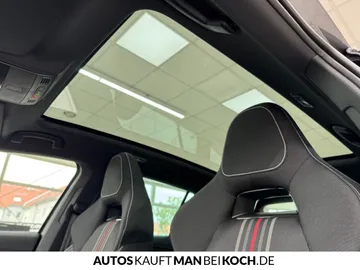 Car image 34