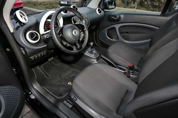 Smart ForTwo EQ 60 kW image number 6