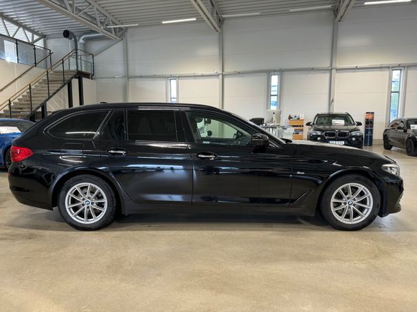 BMW 520d Touring xDrive 140 kW image number 7