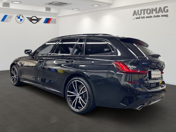 BMW 330e Touring M Sport xDrive 215 kW image number 4