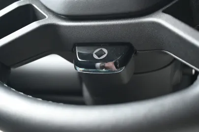 Car image 42