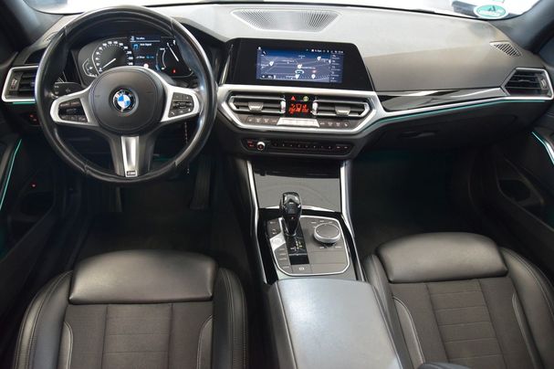 BMW 330 e Sport Line 215 kW image number 9