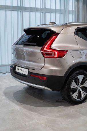 Volvo XC40 B3 Core 120 kW image number 8