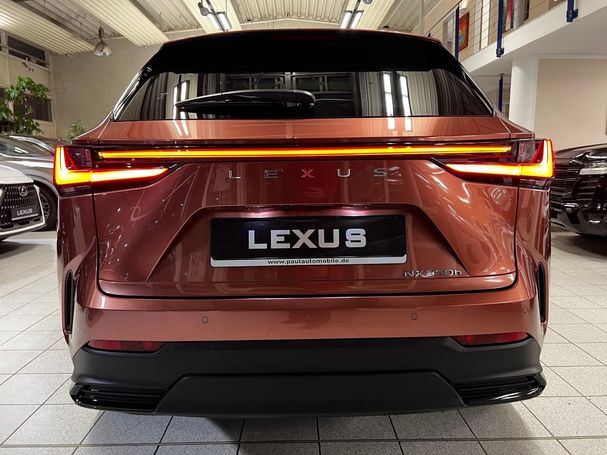 Lexus NX 350 h 179 kW image number 9