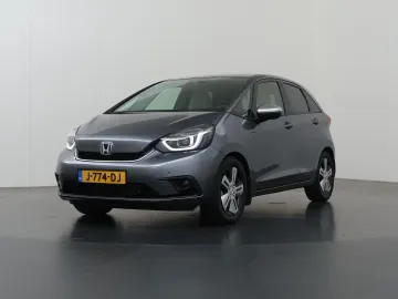 Car image 38