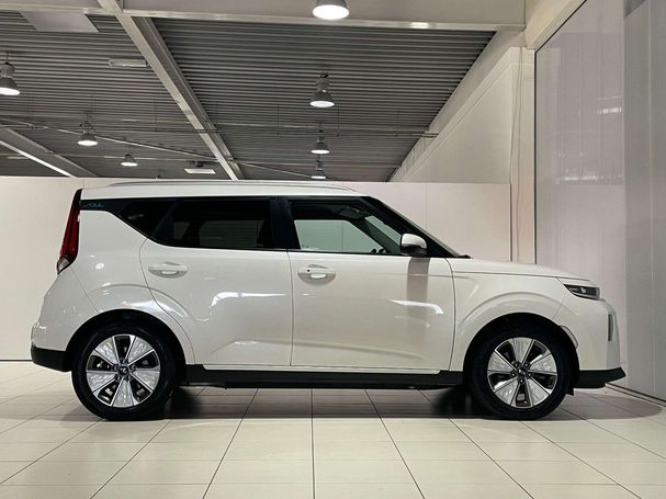 Kia Soul e 64 kWh 150 kW image number 18