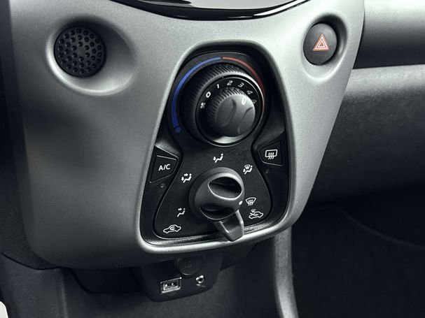 Toyota Aygo 54 kW image number 9