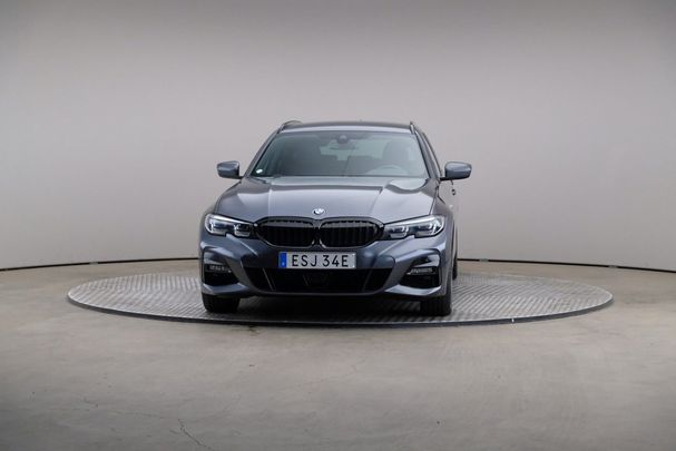 BMW 330e Touring M Sport 216 kW image number 2