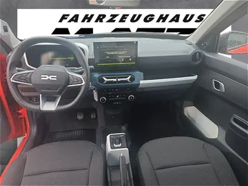 Car image 13