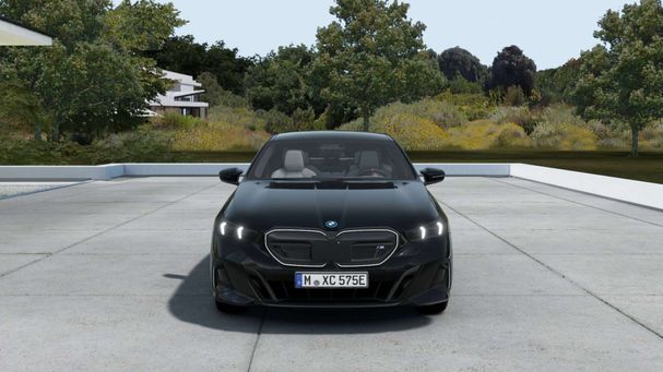 BMW i5 M60 xDrive Pro 442 kW image number 7