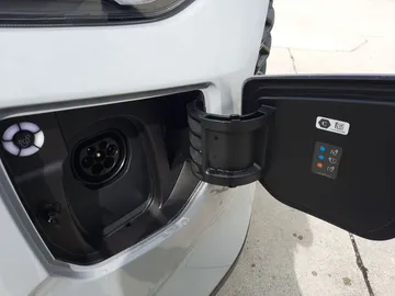 Car image 31