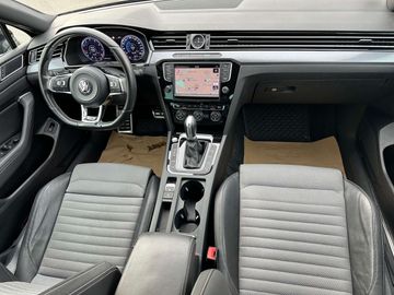 Car image 33