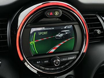 Car image 31