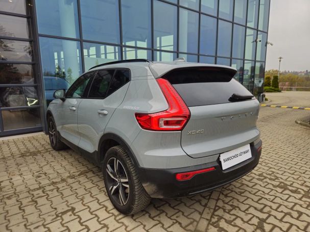 Volvo XC40 145 kW image number 7