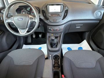 Car image 10