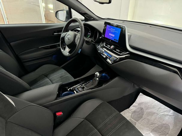 Toyota C-HR 1.8 90 kW image number 12