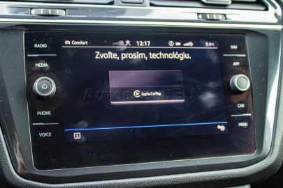 Car image 36