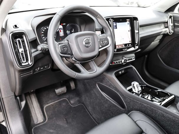 Volvo XC40 T5 Plus 192 kW image number 4